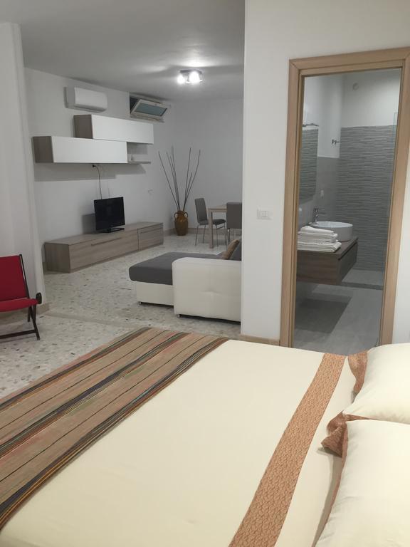 Casa Commenda Appartement Brindisi Buitenkant foto