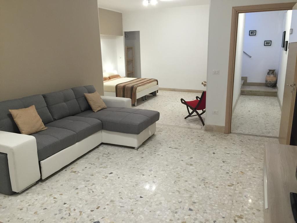 Casa Commenda Appartement Brindisi Buitenkant foto