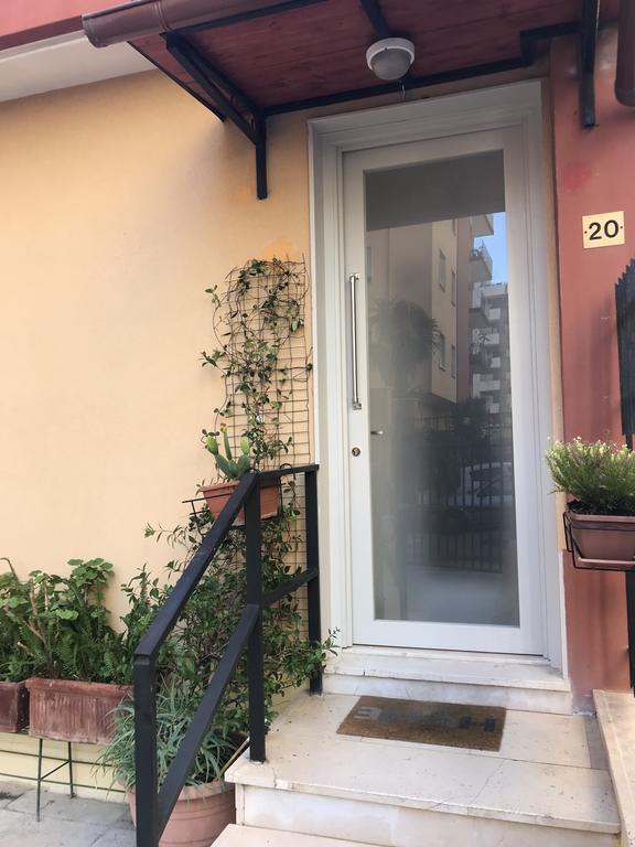 Casa Commenda Appartement Brindisi Buitenkant foto